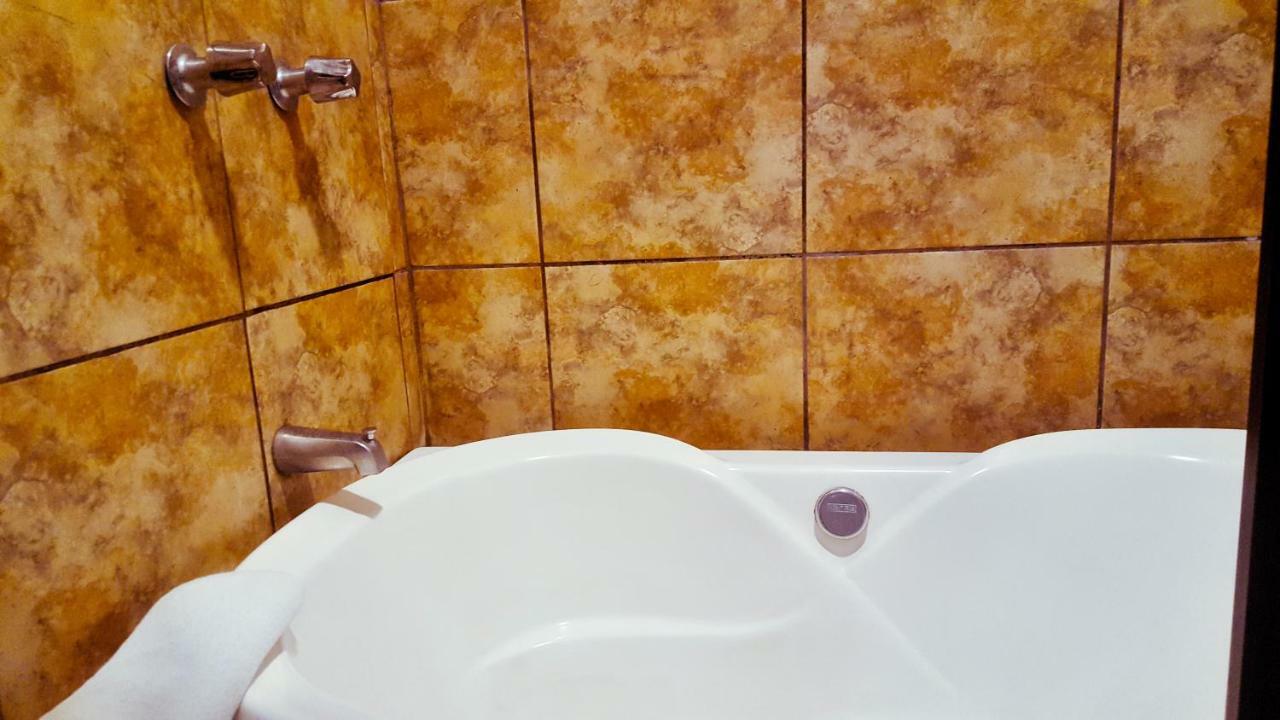 Argueta Hotel San Luis Екстериор снимка